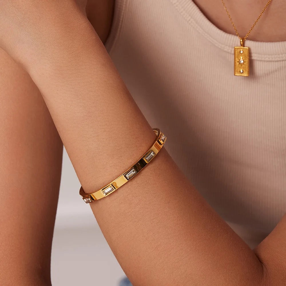 Delena Bangle