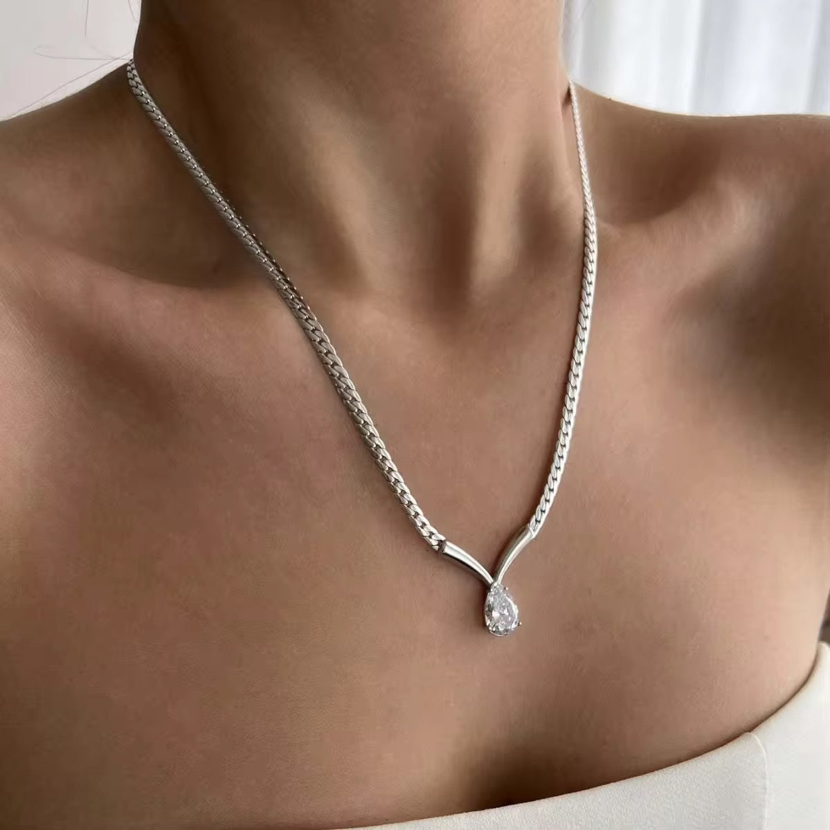 Magtha Necklace