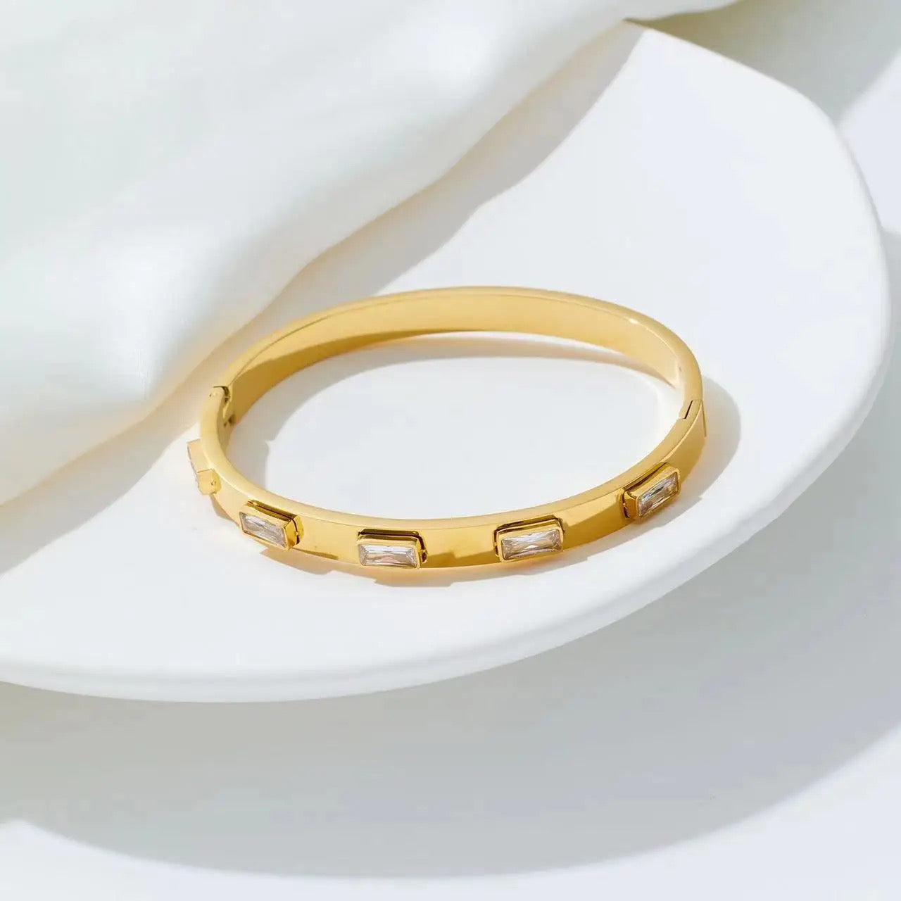 Delena Bangle