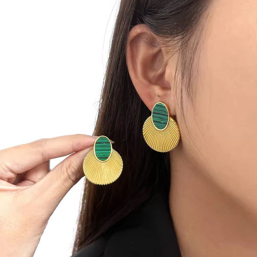Regalia Twist Earrings