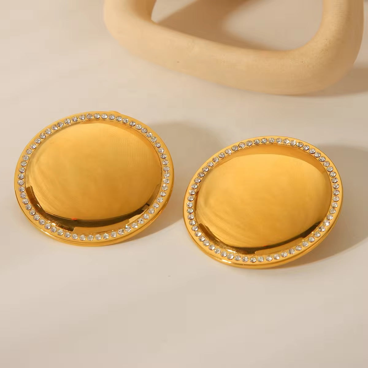Lunaria Hoops