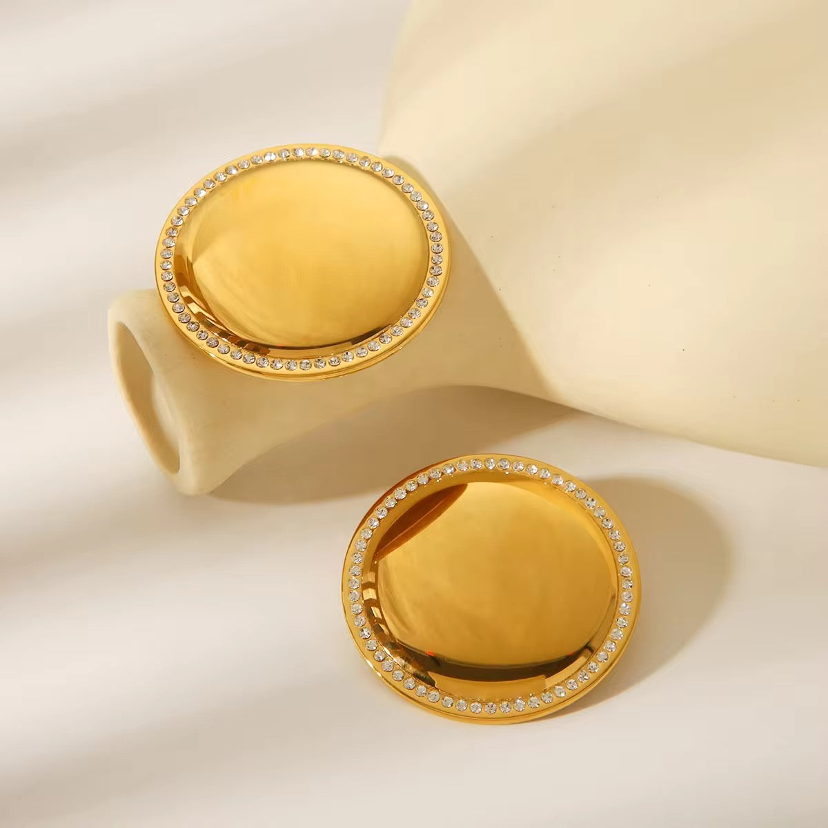 Lunaria Hoops
