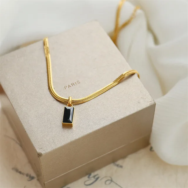 Paige Necklace