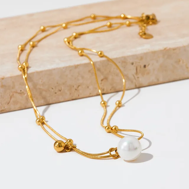 Camellia Pearl Necklace
