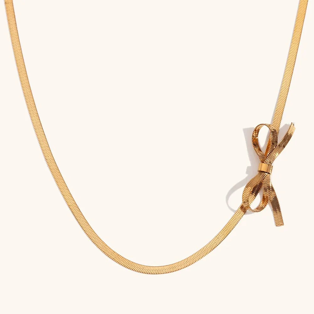 Bow Necklace