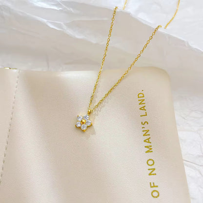 Daisy Necklace