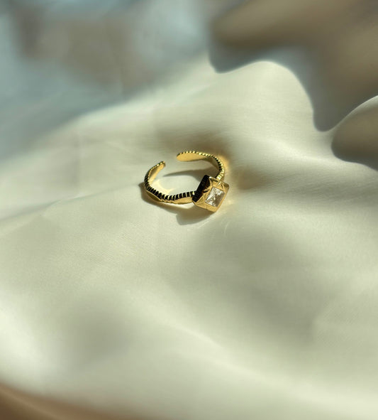 Amaria Ring