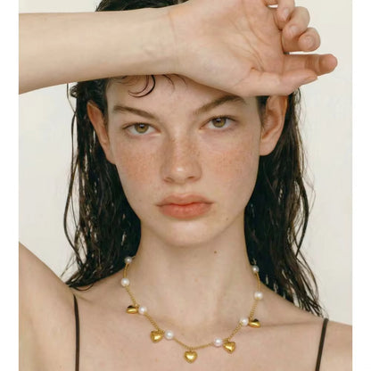 Mel Heart Pearl Necklace