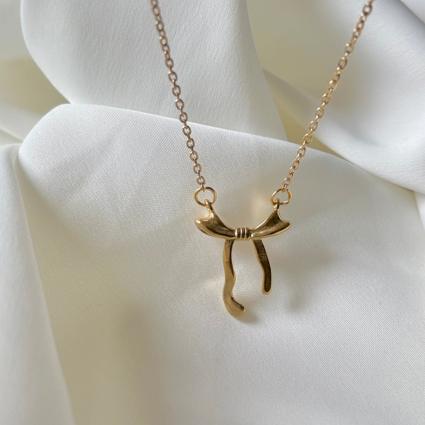 Melted Bow Necklace