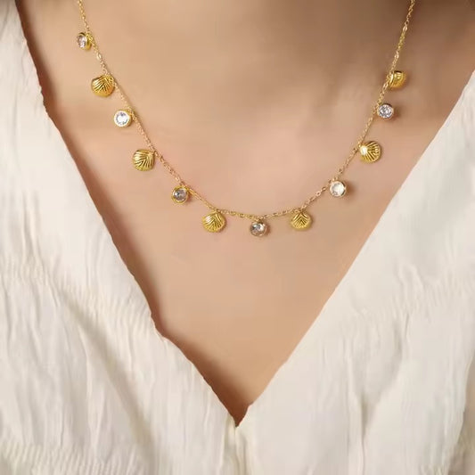 Shell Charm Necklace