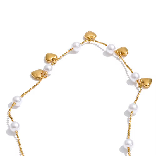 Mel Heart Pearl Necklace
