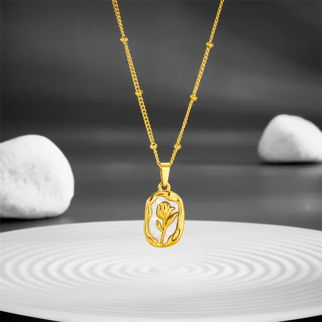 Statement Rose Necklace