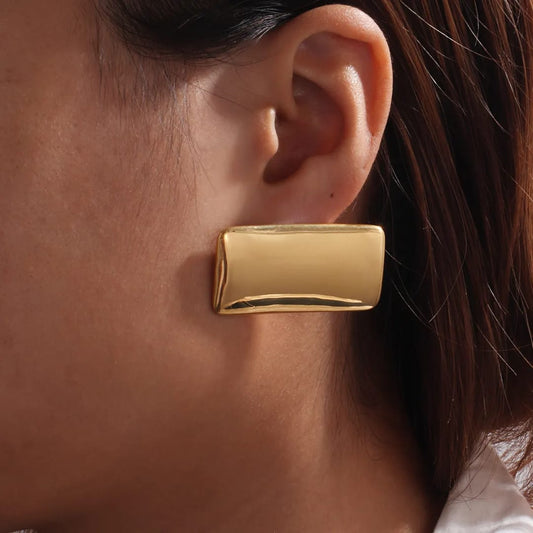 Alicent Stud Earrings