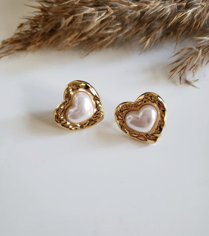 Heart Pearl Stud