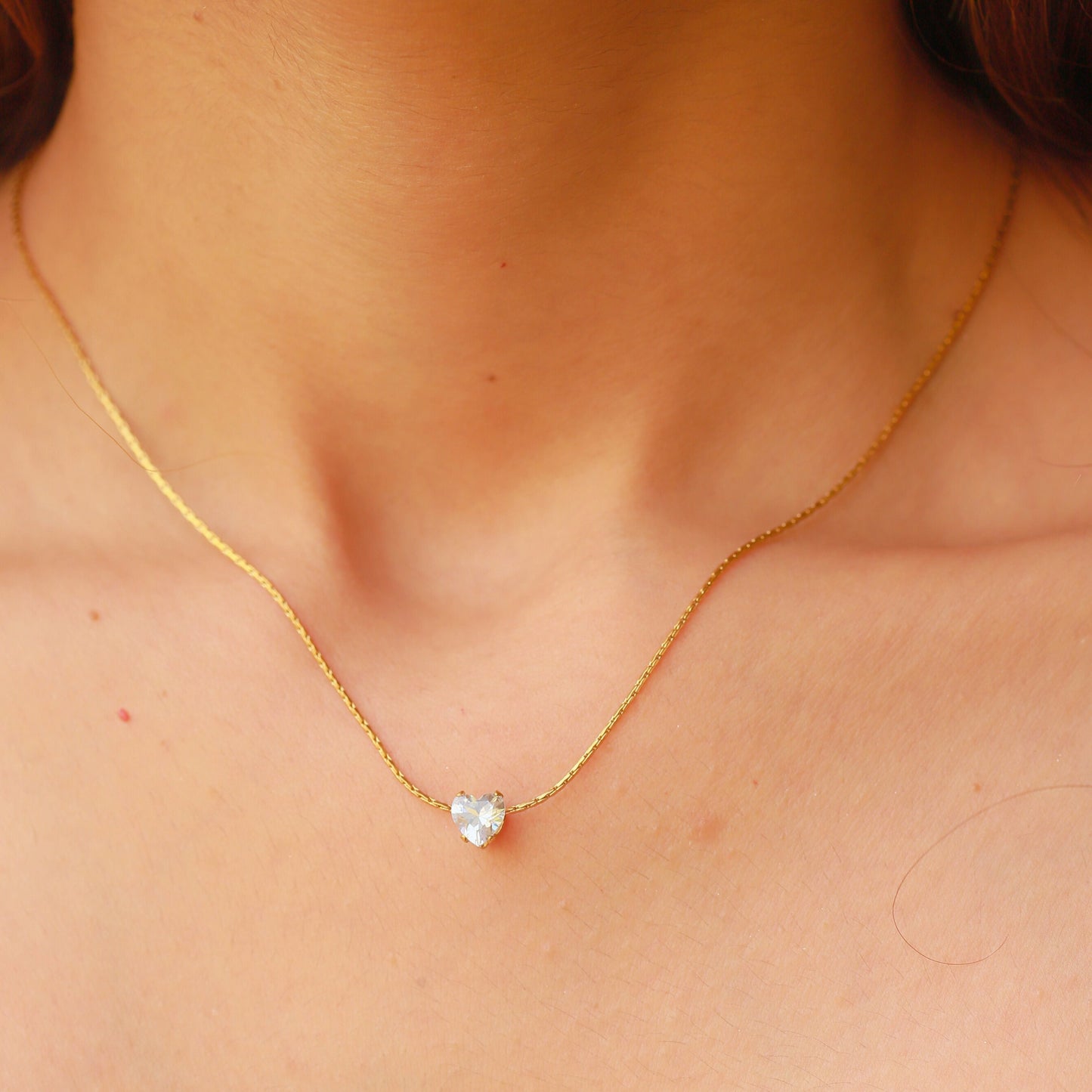 Heart Minimal Solitaire Necklace