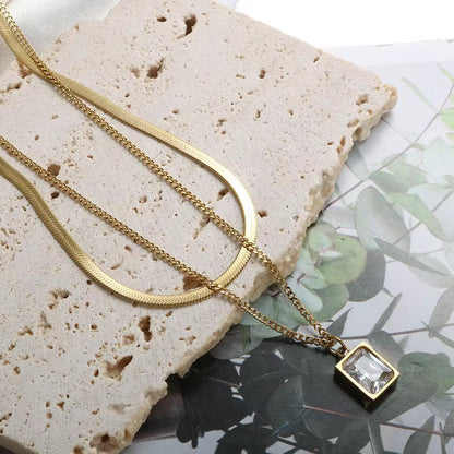 Eva Necklace