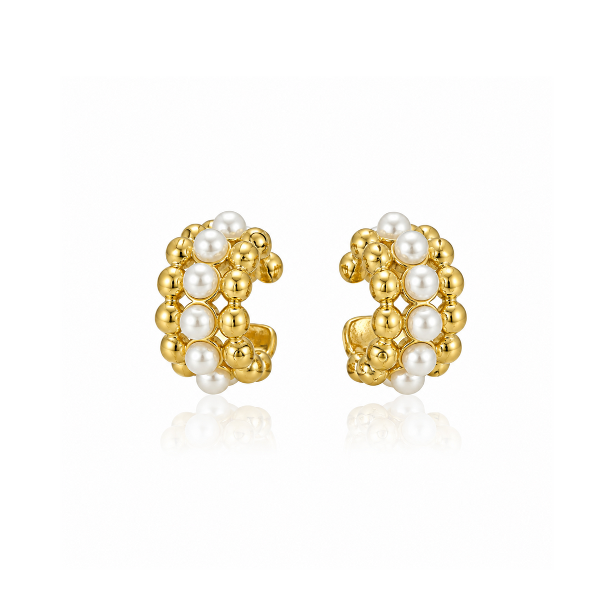 Pearl Bloom Ear Cuff