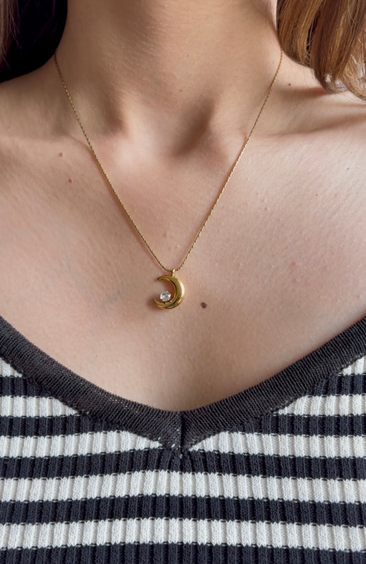 MoonStone Necklace