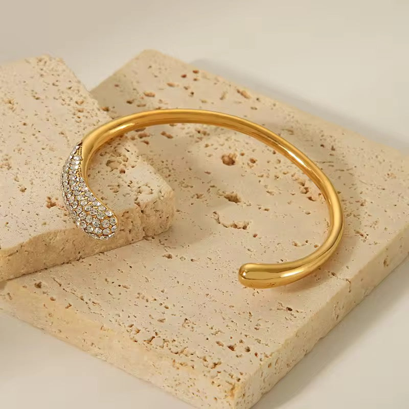 Oakes Luxe Bangle