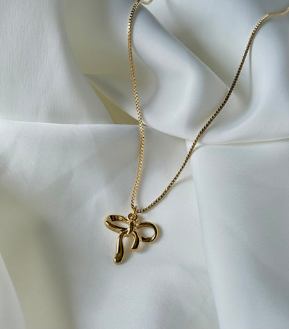 Ribbon Muse