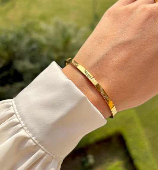 Celeste Bangle