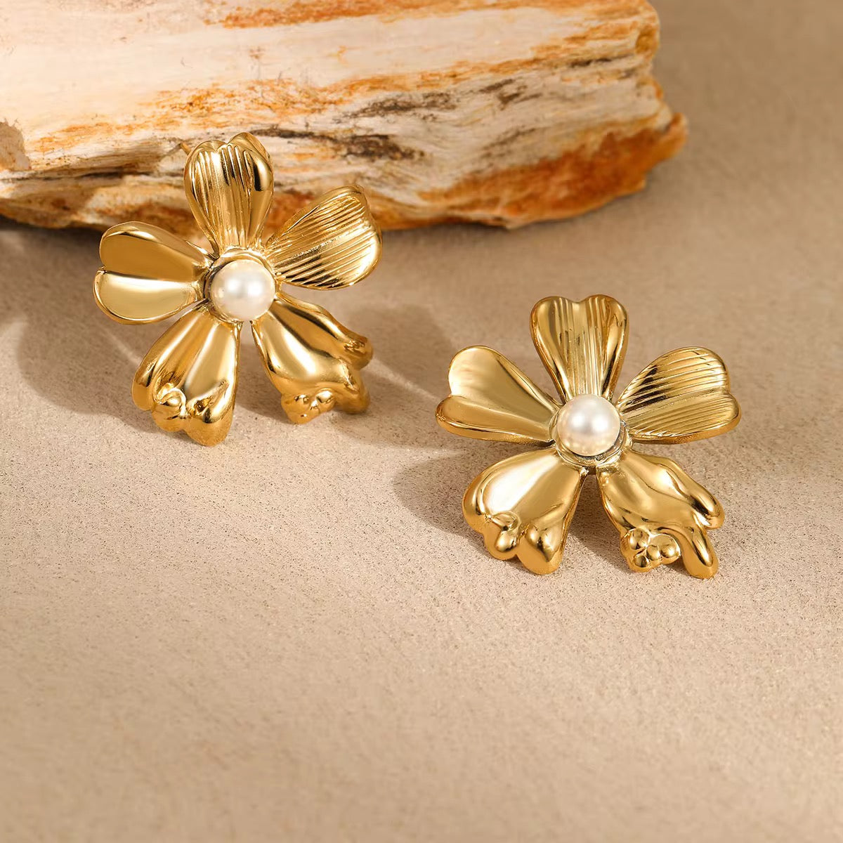 Flower Chunky Earrings