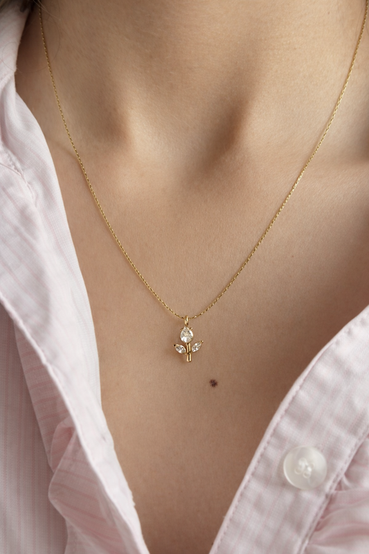 Tulip Minimal Necklace
