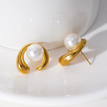 Baroque Pearl Earrings