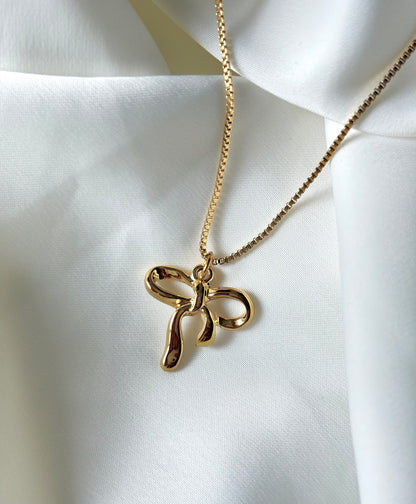 Ribbon Muse