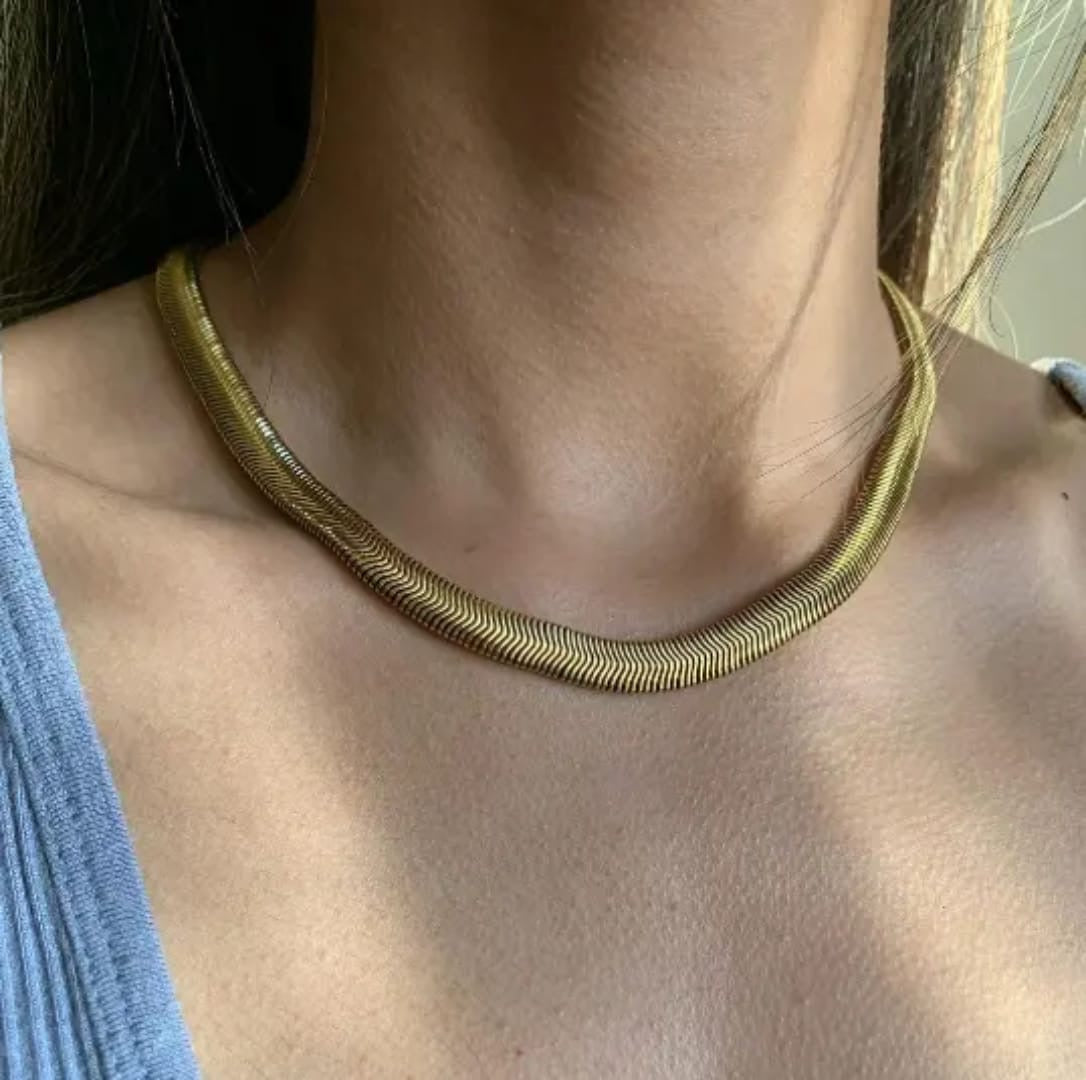 Gold Figaro Necklace