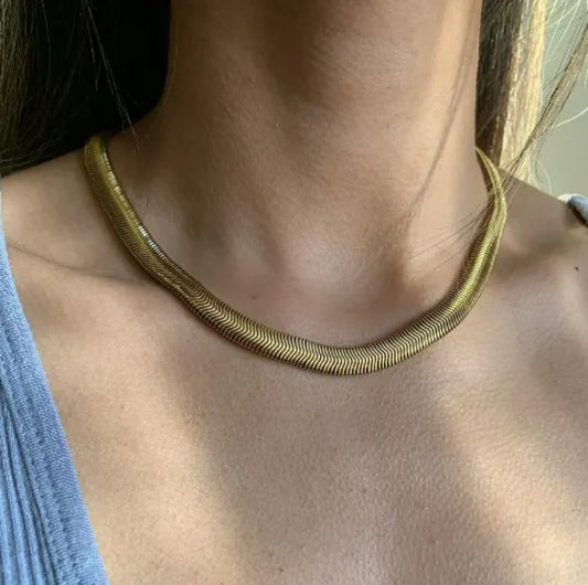 Gold Figaro Necklace