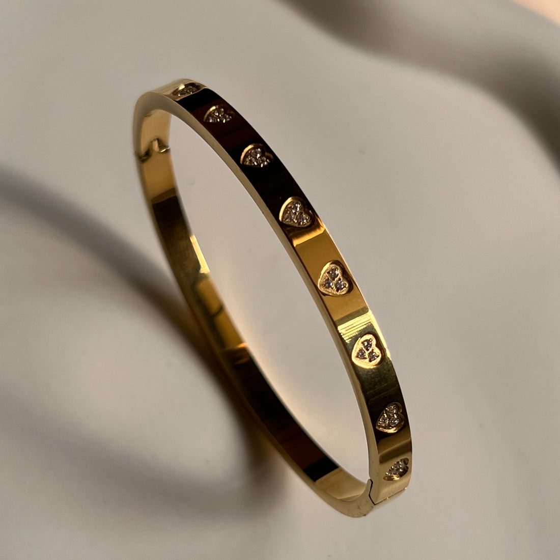 Love Bangle ❤️