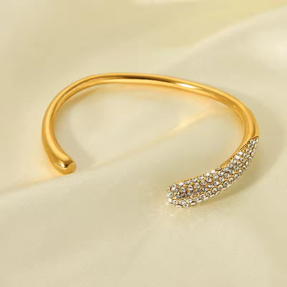 Oakes Luxe Bangle