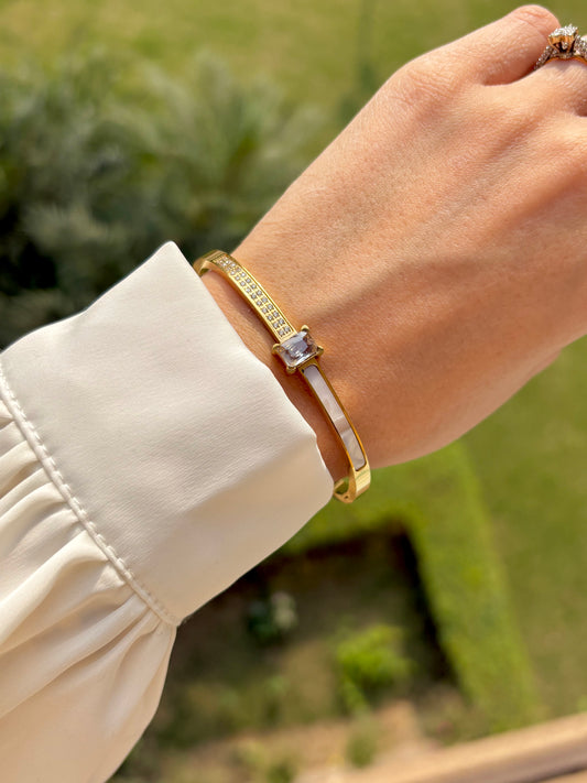 Beau Bangle