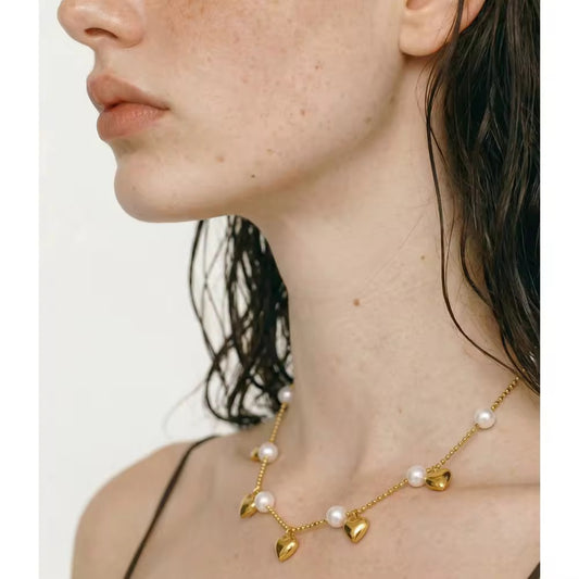 Mel Heart Pearl Necklace