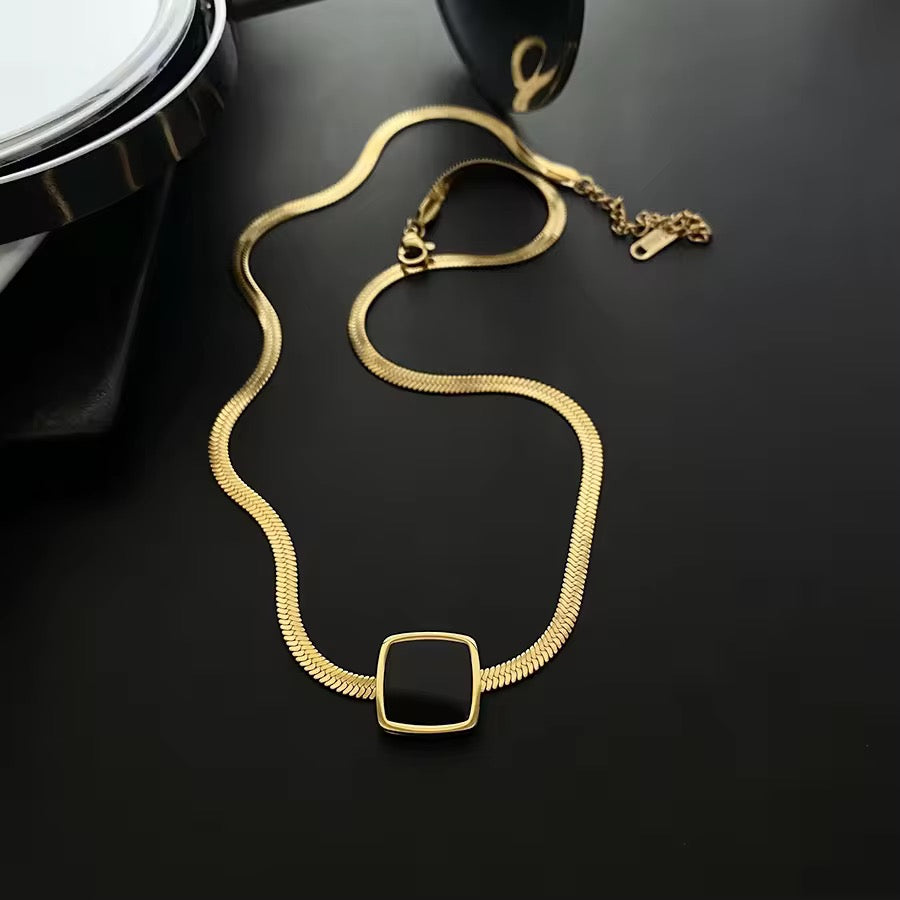 Eleanor Necklace
