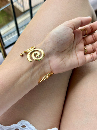 Swirl Statement Cuff