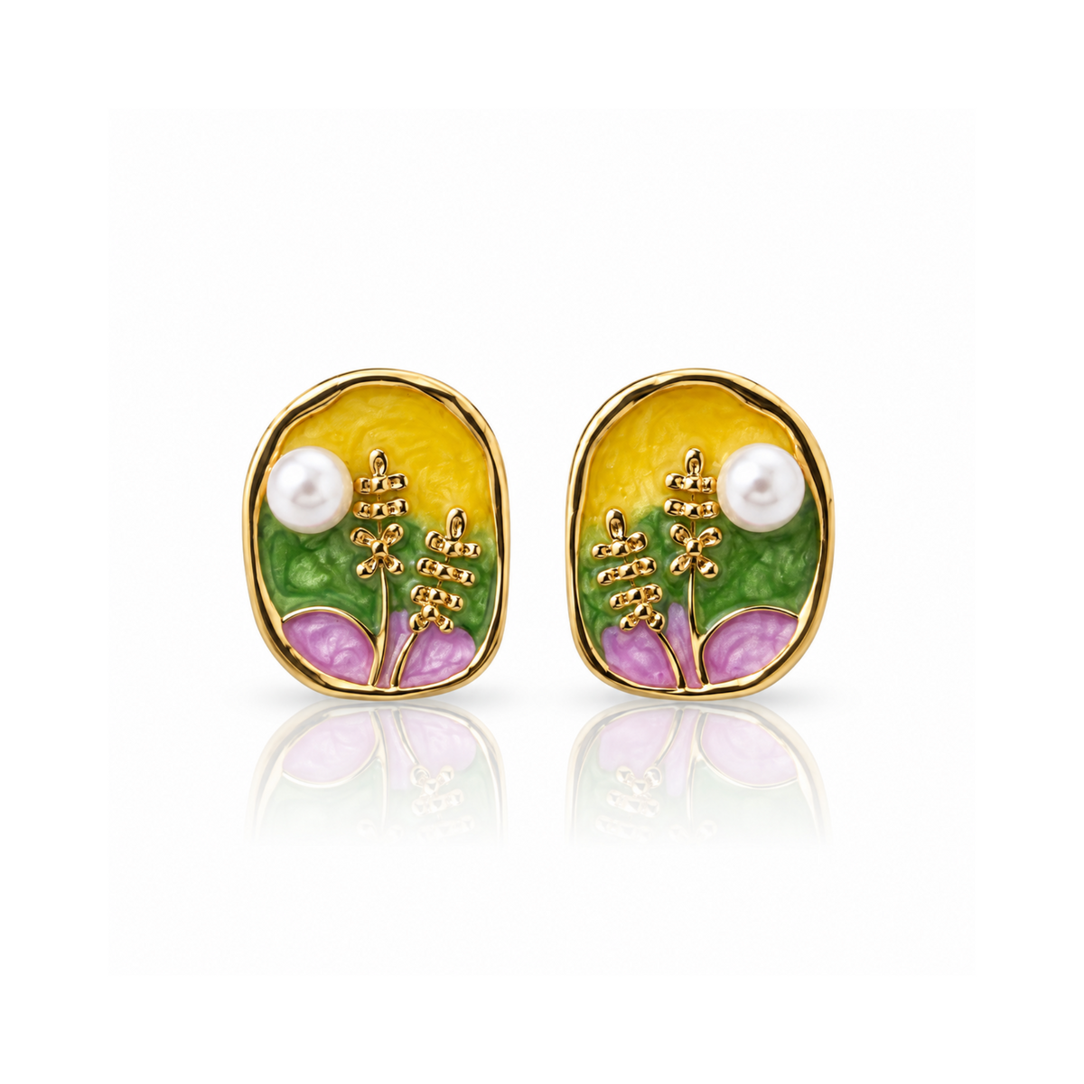 Secret Garden Pearl Studs