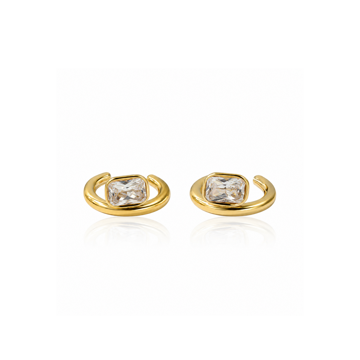 Sole Ear Cuff