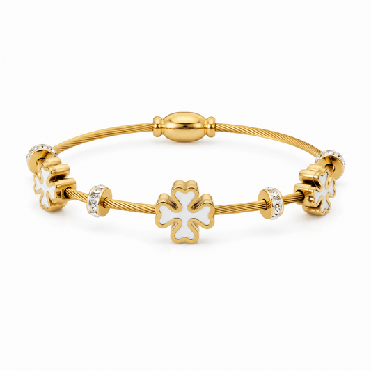 Clovia Magnet Bangle