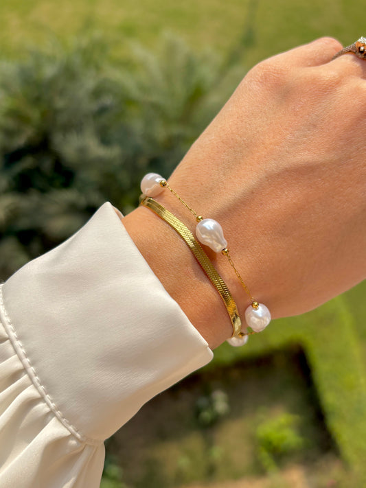 Isidora Pearl Bracelet