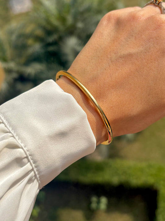Basic Gold Bangle