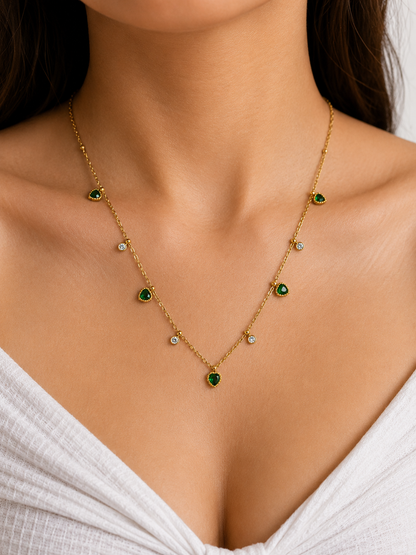 Heart Moist Emerald Necklace