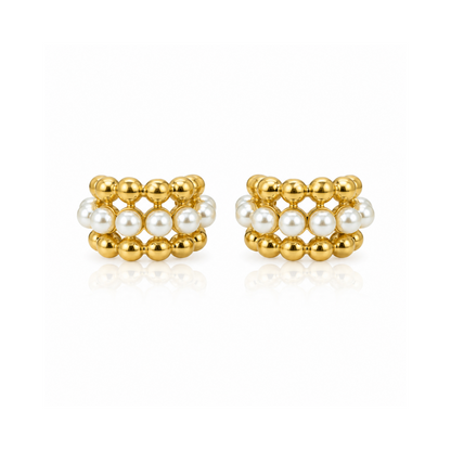 Pearl Bloom Ear Cuff
