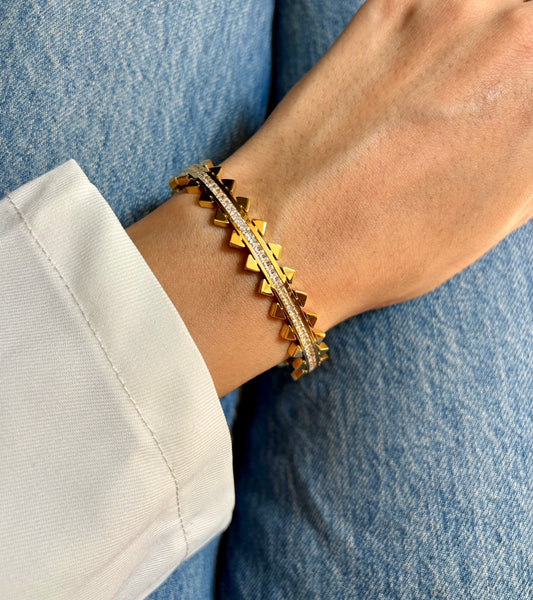 Abigail Bangle #Gold