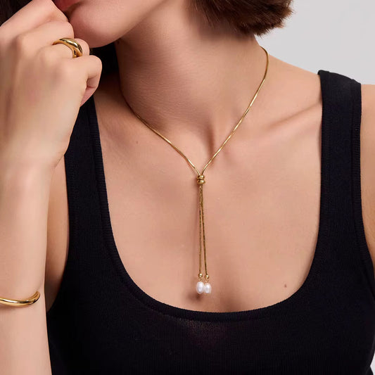 Zee Pearl Necklace
