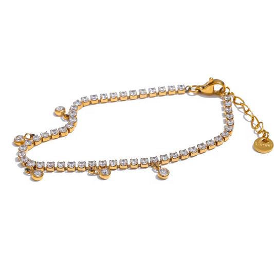Tennis Bracelet with Drop Stones