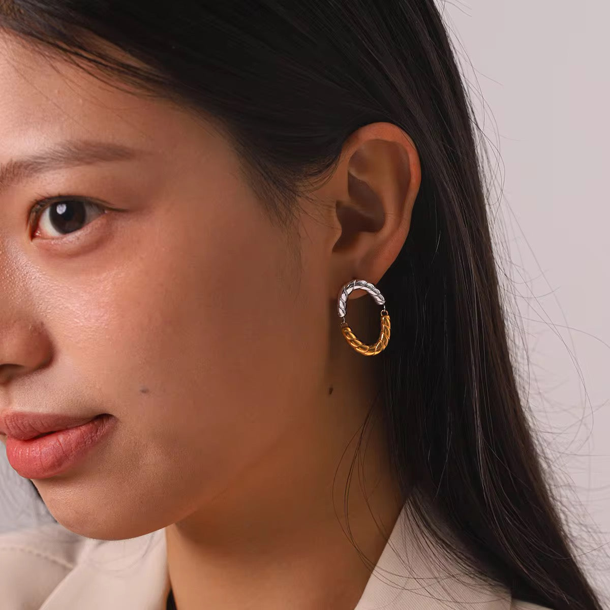 Oval Hollow Circle Stud Earrings