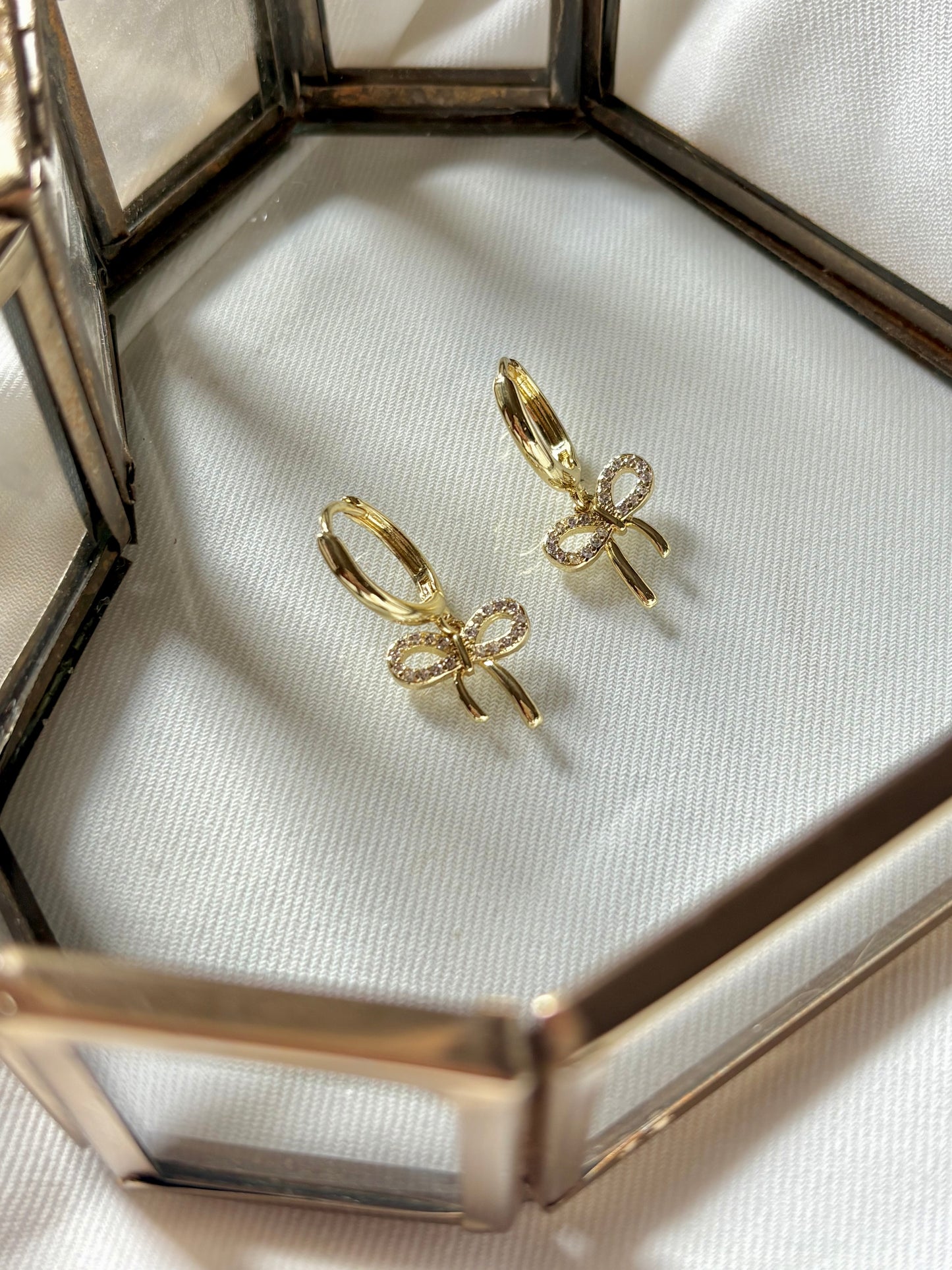 Bow Holmes Earrings