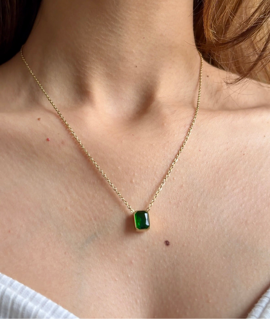Emerald Stone Necklace